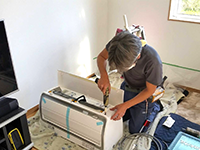 エアコン本体開梱